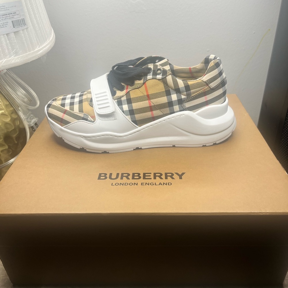 Burberry Checkered Sneakers - Black, White, Tan - Picture 5 of 7